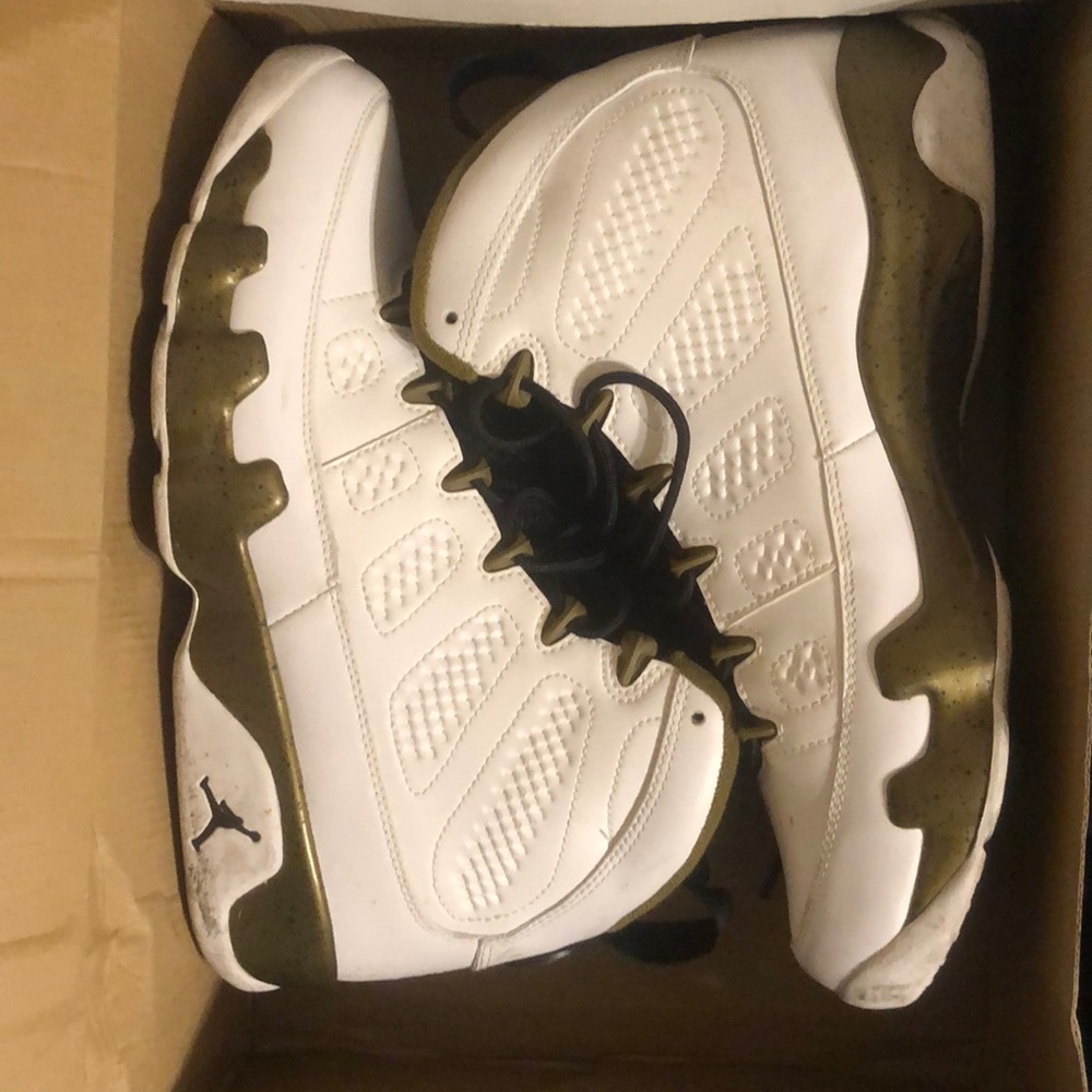 Air Jordan’s 9 Retro